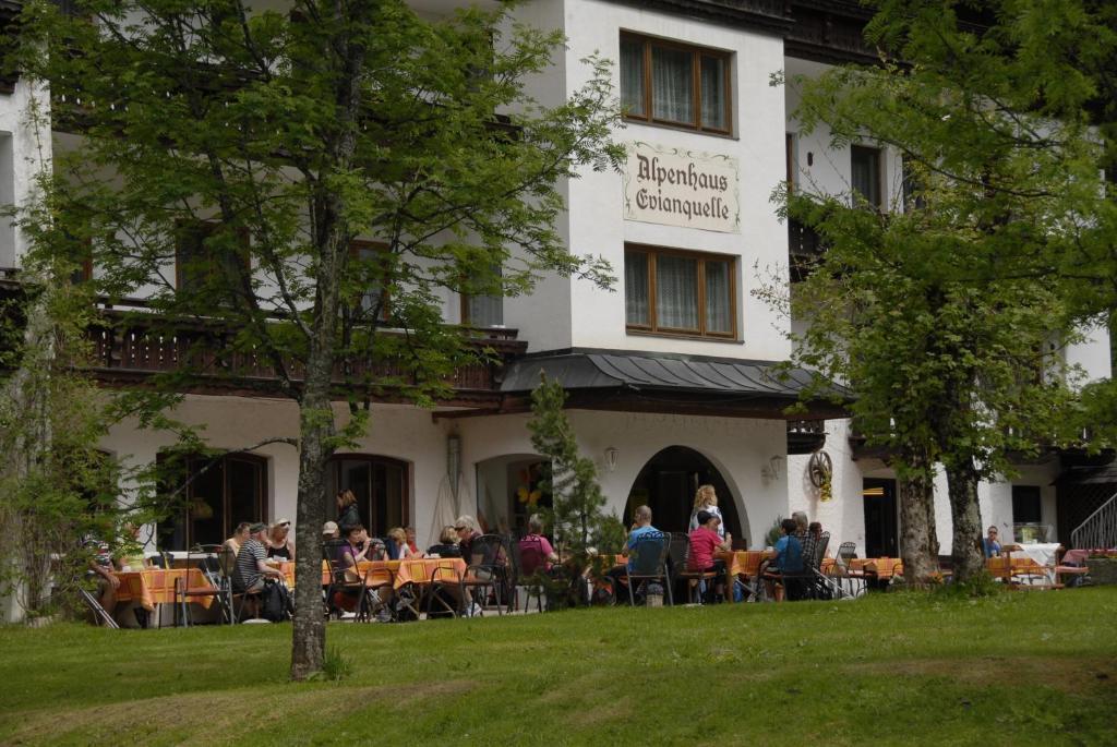 Hotel Evianquelle Bad Gastein Exteriör bild